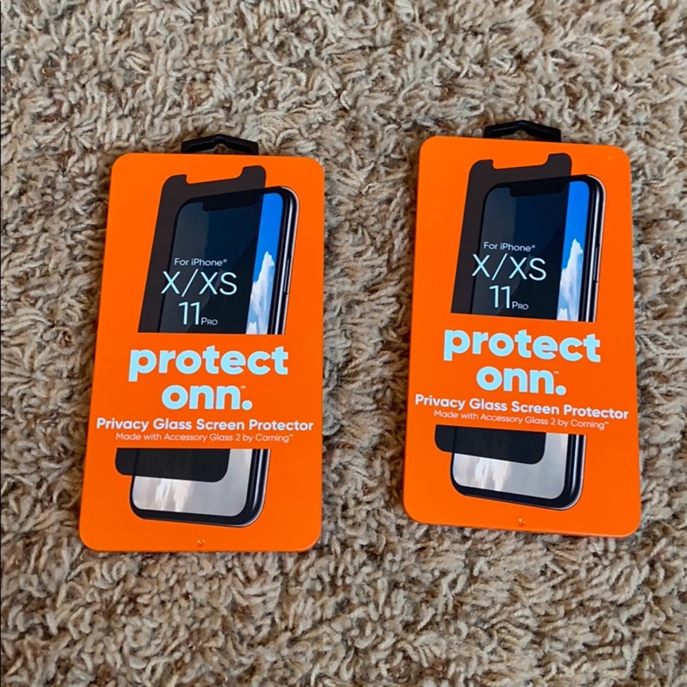 ✨✨✨NWT iphone privacy screen protector